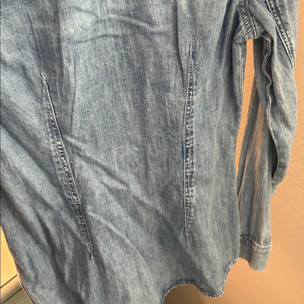 Universal Thread Light Blue Jean Jacket - Picture 4 of 4